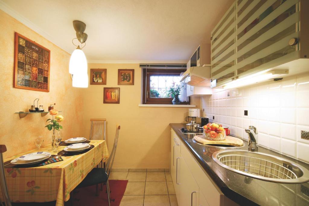 Apartment Haus Schatz Кіцбюель Номер фото